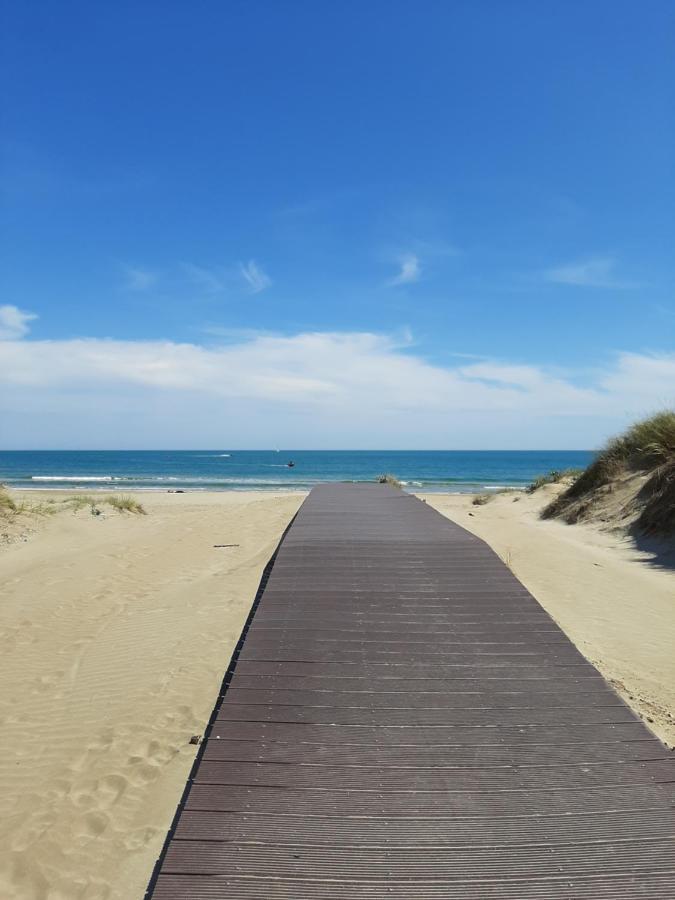 Plage De La Roquille Agde Εξωτερικό φωτογραφία